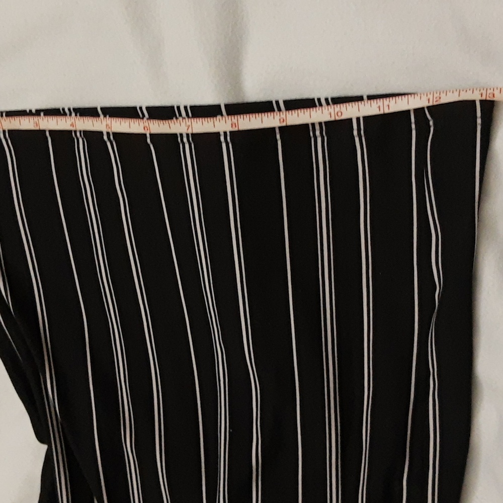 Black and White Pinstripe Jumpsuit, Women Juniors L (11-13) - Picture 11 of 16